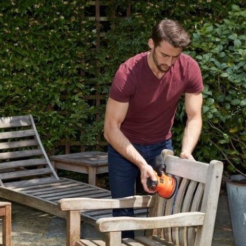 Szlifierka mimośrodowa BEW210-QS BLACK+DECKER