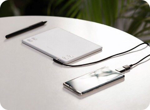 Tablet graficzny Huion RTE 100 White Tablet graficzny Huion RTE 100 White