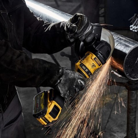 DeWALT DCG440N-XJ szlifierka kątowa 18 cm 2,6 kg DeWALT DCG440N-XJ szlifierka kątowa 18 cm 2,6 kg