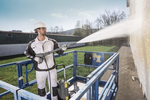 Myjka wysokociśnieniowa KARCHER HD 5/15 C Myjka wysokociśnieniowa KARCHER HD 5/15 C