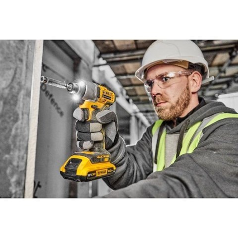 ZAKRĘTARKA UDAROWA DEWALT DCF840D2T-QW 18V 2X2,0AH ZAKRĘTARKA UDAROWA DEWALT DCF840D2T-QW 18V 2X2,0AH