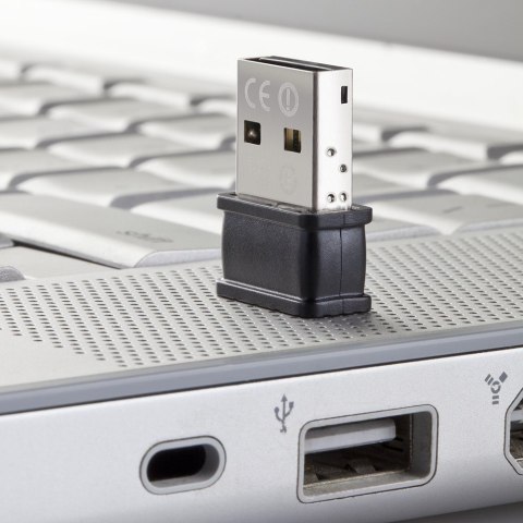 Karta sieciowa Tenda W311MI WiFi 6 AX300 (USB 2.0) Karta sieciowa Tenda W311MI WiFi 6 AX300 (USB 2.0)