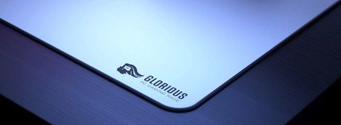 Podkładka pod mysz Glorious Mouse Pad - przedłużona, biała Podkładka pod mysz Glorious Mouse Pad - przedłużona, biała