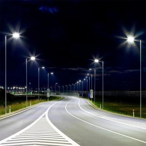 Oprawa uliczna LED V-TAC VT-139 z czujnikiem światła dziennego 100W SAMSUNG CHIP 120Lm/W 6500K 11000lm (SKU 20435) Szary