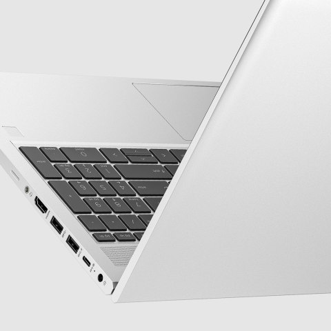 HP EliteBook 655 G10 Ryzen 7 7730U 15.6"FHD 250nits 16GB DDR4 SSD512 RX Vega 8 W11Pro