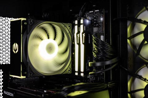Actina iCUE 8700F/32GB/1TB/RX7700XT/750W