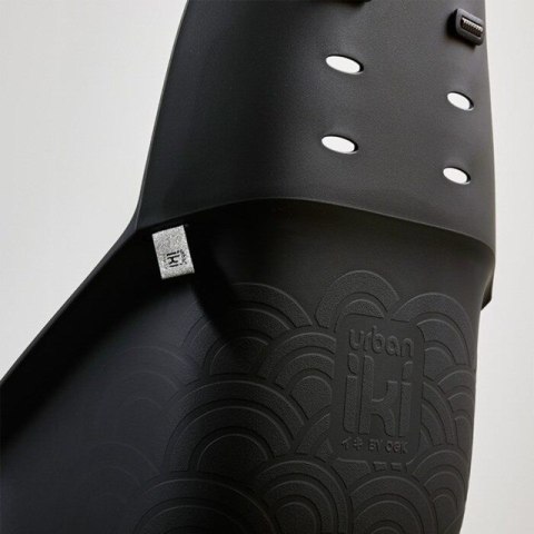 URBAN IKI Tylny fotelik U-me Easyfix NA BAGAŻNIK kolor BLACK/BLACK URBAN IKI Tylny fotelik U-me Easyfix NA BAGAŻNIK kolor BLACK/BLACK