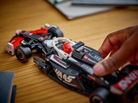 LEGO Speed Champions 77250 Bolid F1® MoneyGram Haas Team VF-24