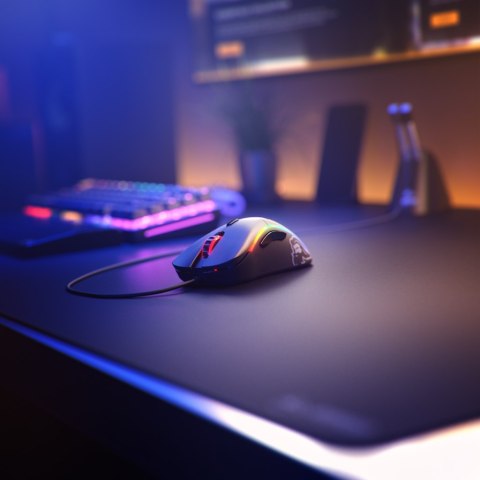 Glorious PC Gaming Race Model D- myszka Po prawej stronie USB Typu-A Optyczny 3200 DPI