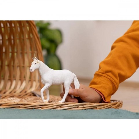 Figurka Klacz rasy camarillo Farm World Figurka Klacz rasy camarillo Farm World