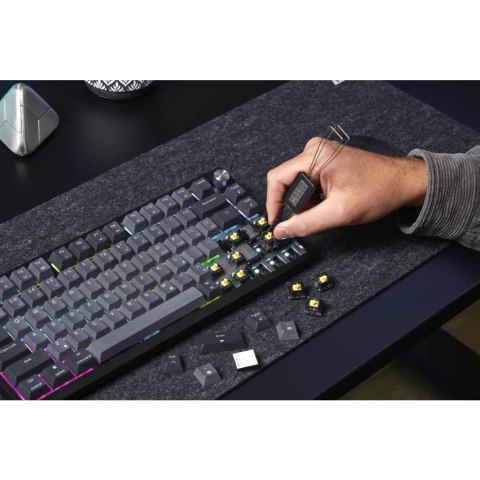 Bezprzewodowa klawiatura gamingowa Corsair Gaming K65 Plus 75% RGB, MLX RED - Czarny, Szary Bezprzewodowa klawiatura gamingowa Corsair Gaming K65 Plus 75% RGB, MLX RED - Czarny, Szary