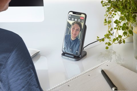 Intenso BSA2 Smartfon Czarny USB Bezprzewodowe ładowanie Szybkie ładowanie Wewnętrzna