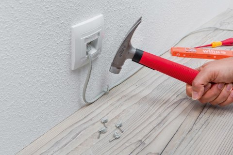 Młotek dla elektryków