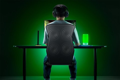Poduszka do gier Razer zasilana przez Razer Sensa HD Haptics Freyja