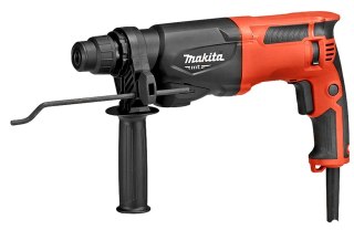 Młotowiertarka Makita model M8700 o mocy 710W oraz energii udaru 1,9J