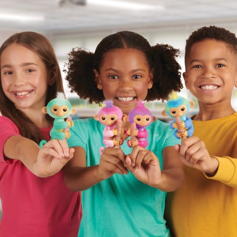 Figurka interaktywna Fingerlings Małpka Fioletowa Charlie Figurka interaktywna Fingerlings Małpka Fioletowa Charlie