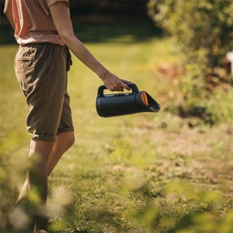 Fiskars 1057076 ręczny rozsiewacz nawozu