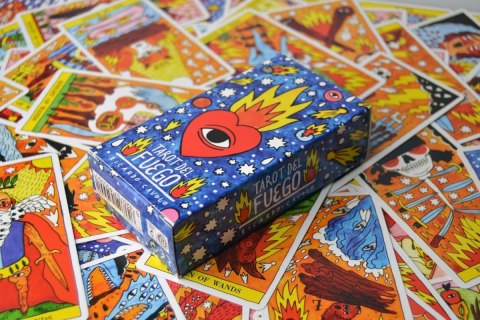 Karty Tarot del Fuego by Richardo Cavolo