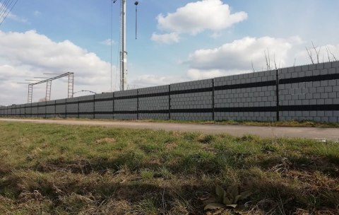 Taśma ogrodzeniowa ROLKA 26mb ORANGE 19cm PROTECTO SZARA