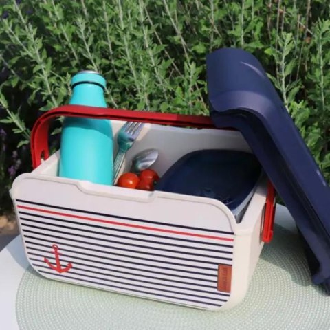 Mini lodówka turystyczna 5L KAMAI EDA wzór marynarski, lunchox na wkłady mrożące - waniliowy korpus, czerwona rączka, błękitna 