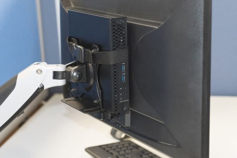 Uchwyt do montażu komputerów MiniPC za monitorem, VESA 75x75, 100x100, max. obciążenie: 5kg Uchwyt do montażu komputerów MiniPC za monitorem, VESA 75x75, 100x100, max. obciążenie: 5kg
