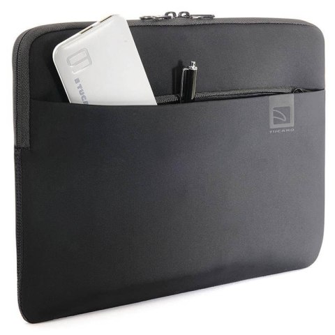Tucano Top Second Skin - Pokrowiec MacBook Pro 13" (M2/M1/2022-2016), MacBook Air 13" (M3/M2/2024-2018) (czarny) Tucano Top Second Skin - Pokrowiec MacBook Pro 13" (M2/M1/2022-2016), MacBook Air 13" (M3/M2/2024-2018) (czarny)