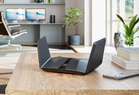 Router Nighthawk RAXE500 WiFi 6 AX11000 Tri-Band Router Nighthawk RAXE500 WiFi 6 AX11000 Tri-Band