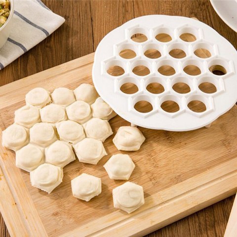 FORMA WYKRAWACZ DO PIEROGÓW USZEK PIELMIENI E-6225 FORMA WYKRAWACZ DO PIEROGÓW USZEK PIELMIENI E-6225