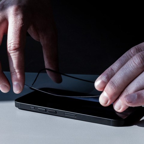 Crong 7D Nano Flexible Glass - Niepękające szkło hybrydowe 9H na cały ekran Xiaomi Redmi Note 10 5G Crong 7D Nano Flexible Glass - Niepękające szkło hybrydowe 9H na cały ekran Xiaomi Redmi Note 10 5G