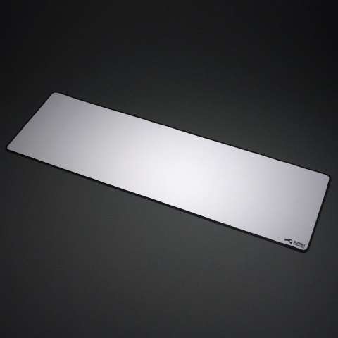 Podkładka pod mysz Glorious Mouse Pad - przedłużona, biała Podkładka pod mysz Glorious Mouse Pad - przedłużona, biała