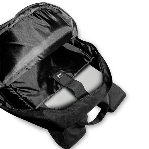 BMW Perforated - Plecak do notebooka 16" (Black) BMW Perforated - Plecak do notebooka 16" (Black)