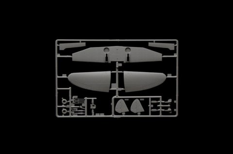Model plastikowy Reggiane Re.2002 Ariete 1/72