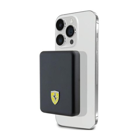 Ferrari Metal Logo MagSafe - Power Bank indukcyjny 5000 mAh 15W MagSafe (Czarny) Ferrari Metal Logo MagSafe - Power Bank indukcyjny 5000 mAh 15W MagSafe (Czarny)