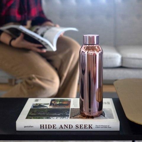 Quokka Solid - Butelka termiczna ze stali nierdzewnej 630 ml (Sleek Rose Gold) Quokka Solid - Butelka termiczna ze stali nierdzewnej 630 ml (Sleek Rose Gold)