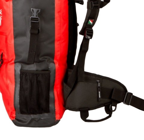 AMPHIBIOUS PLECAK WODOSZCZELNY OVERLAND 30L CZERWONY P/N: ZSF-1030.03 AMPHIBIOUS PLECAK WODOSZCZELNY OVERLAND 30L CZERWONY P/N: ZSF-1030.03
