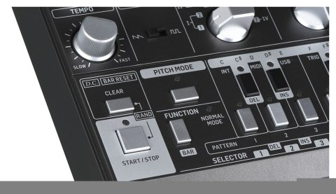 Behringer TD-3-BK - Syntezator linii basowej